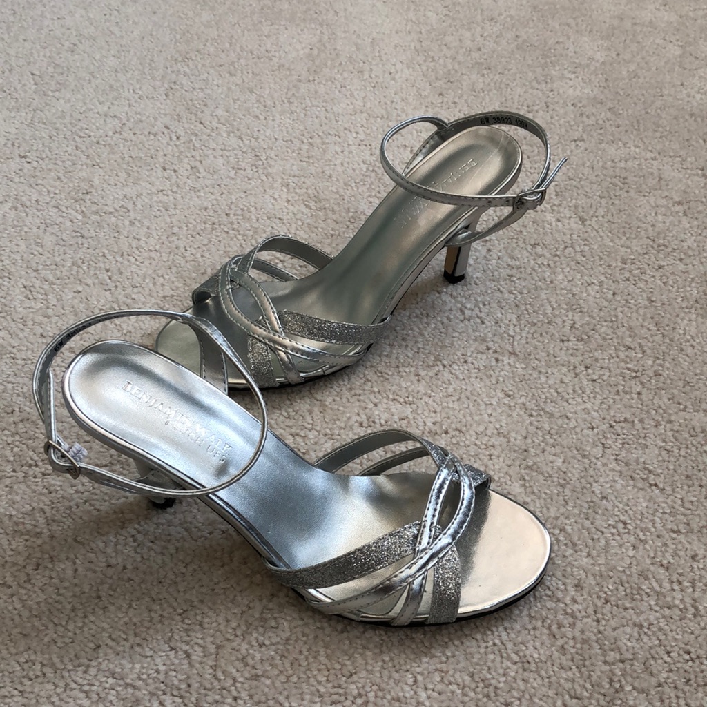 Nwob Touch Ups Taryn Dress Sandals